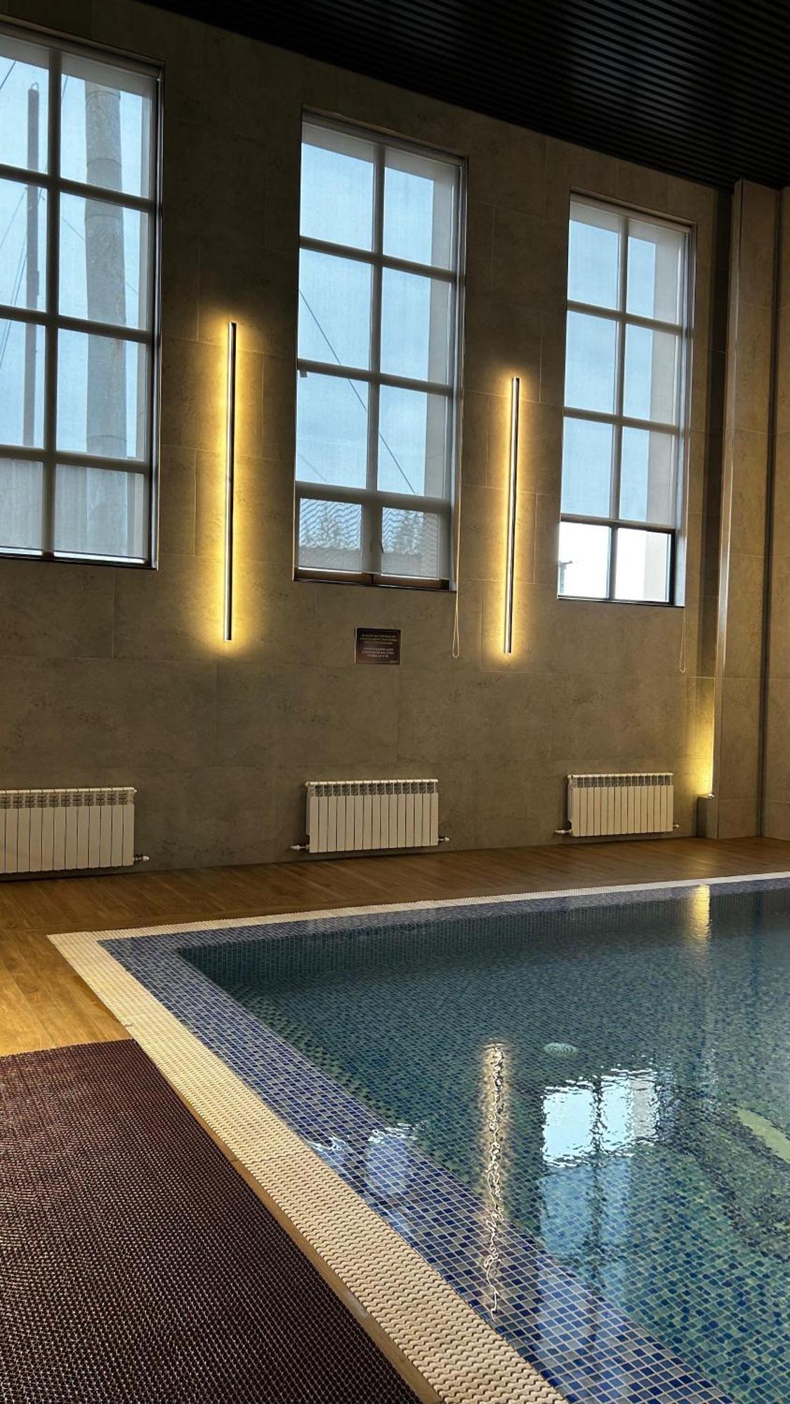 Empire City Karagandi Kültér fotó